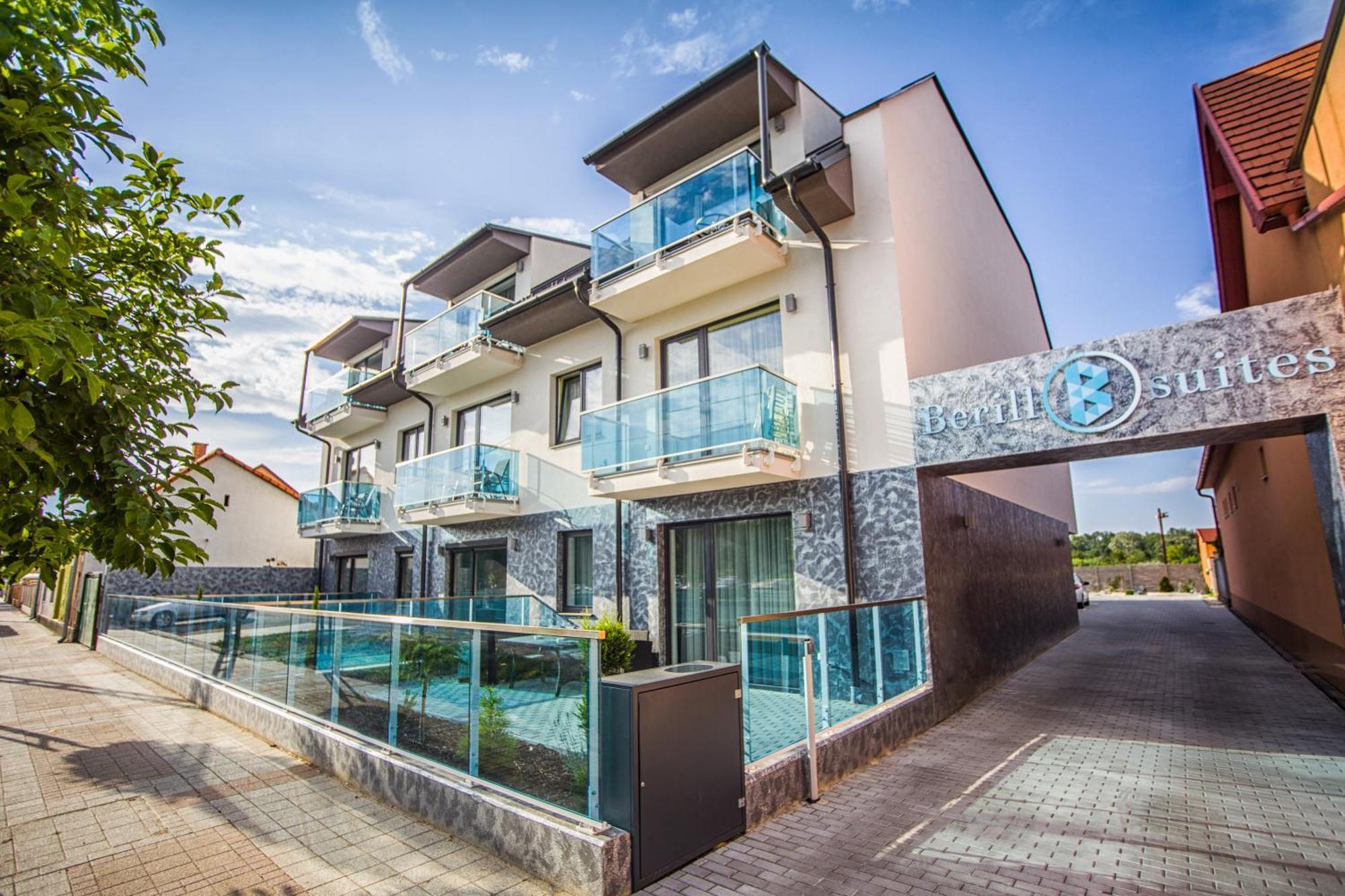 Berill Suites Sárvár Exterior foto